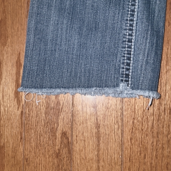 Ariya Jeans Fringed Hem Size 11/12 - Picture 7 of 7